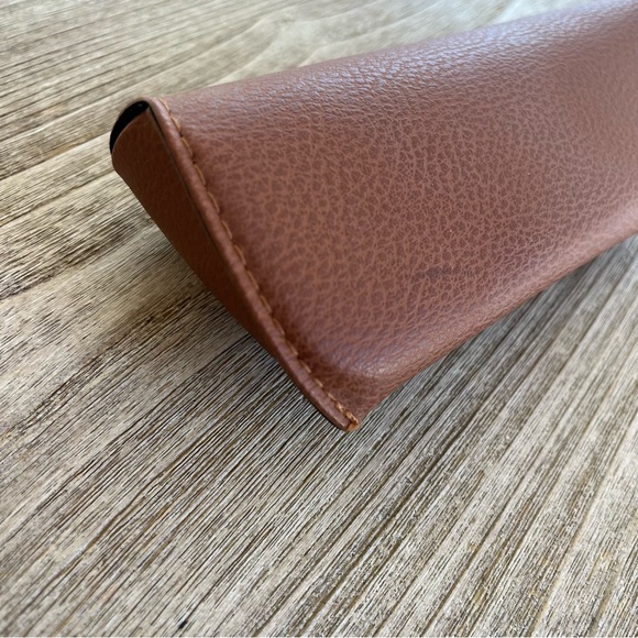 Ray-Ban leather brown glasses case - Picture 6 of 7